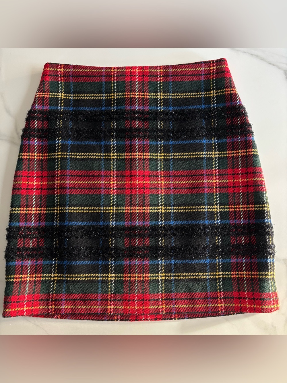 J. Crew Red Green Plaid Mini Skirt with Blue and Yellow Accents sz 2 wool blend - Picture 3 of 11
